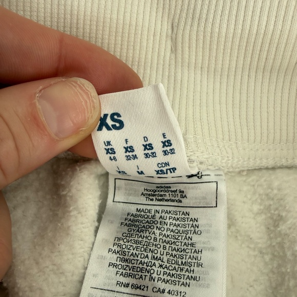 White Reebok Sweatpants Size XS/S - Picture 6 of 8